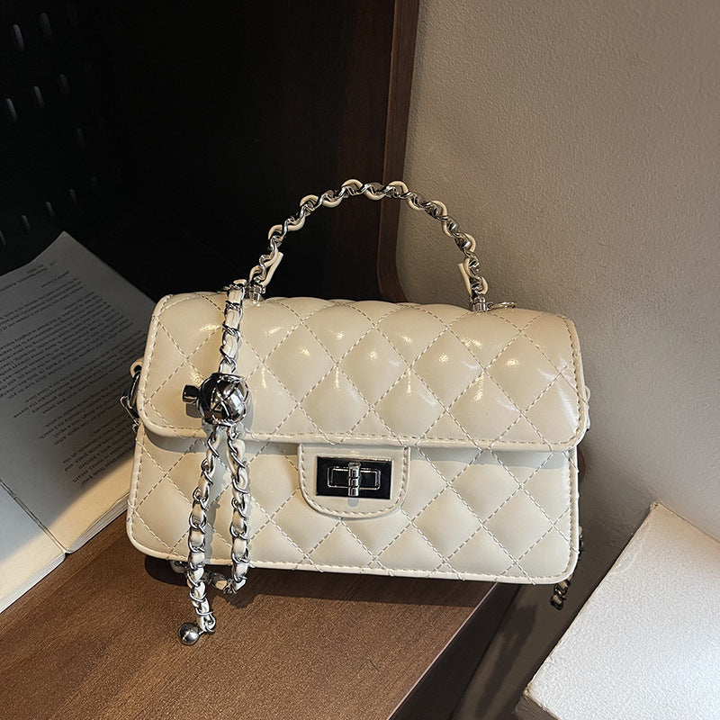 Popular Innovative Rhombus Chain Simple Style Women's Messenger Bag