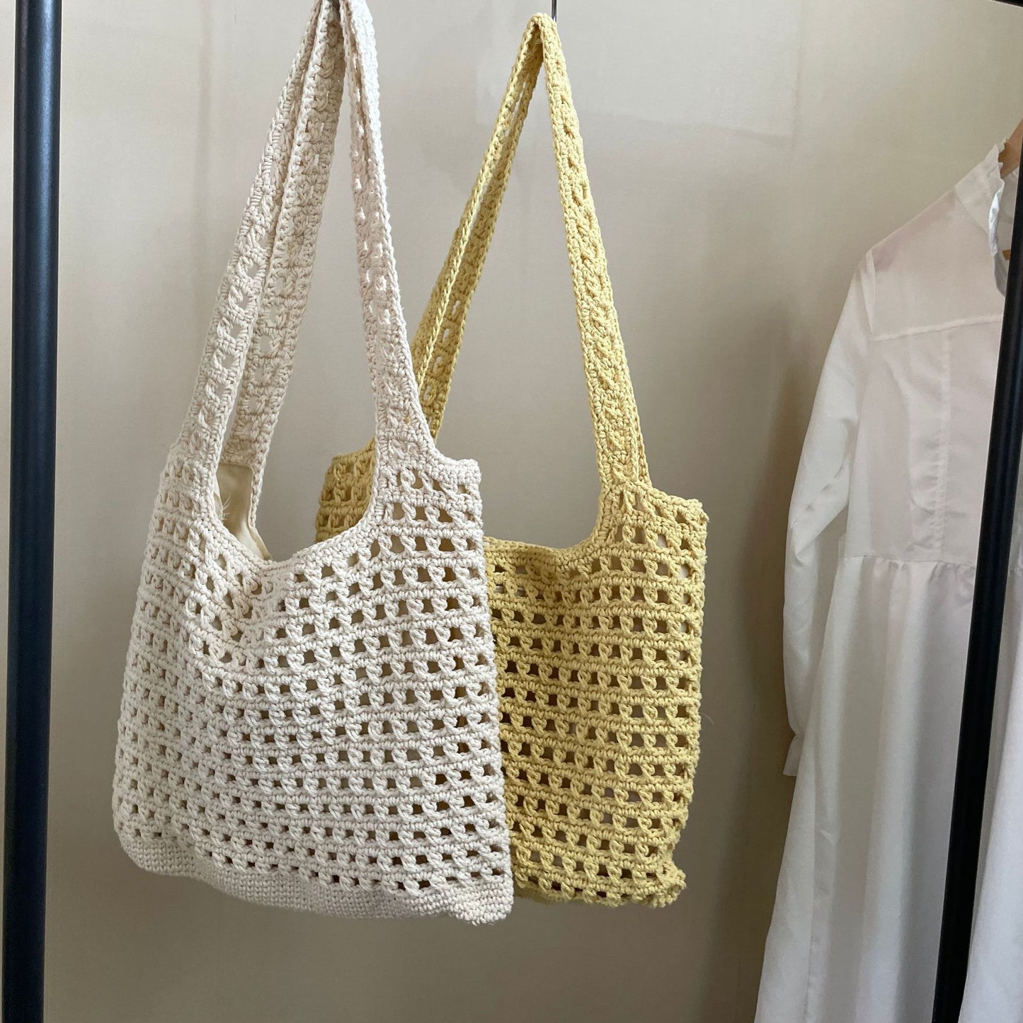 Women's Cotton Thread Woven Simple Vacation Style Beach Women's Shoulder Bag
