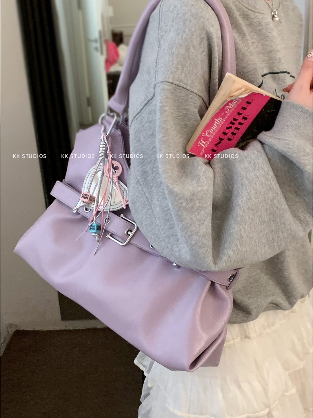 Women's Korean Style Large Capacity Commuter Simple Tote Bag