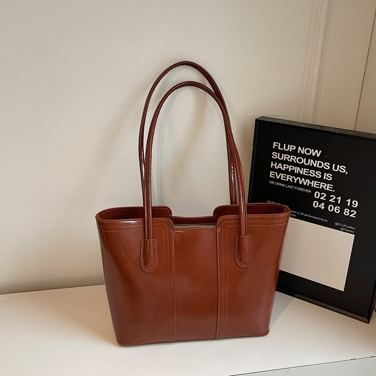 Beautiful Slouchy Women's High-grade Fashion Commuter Women's Messenger Bag