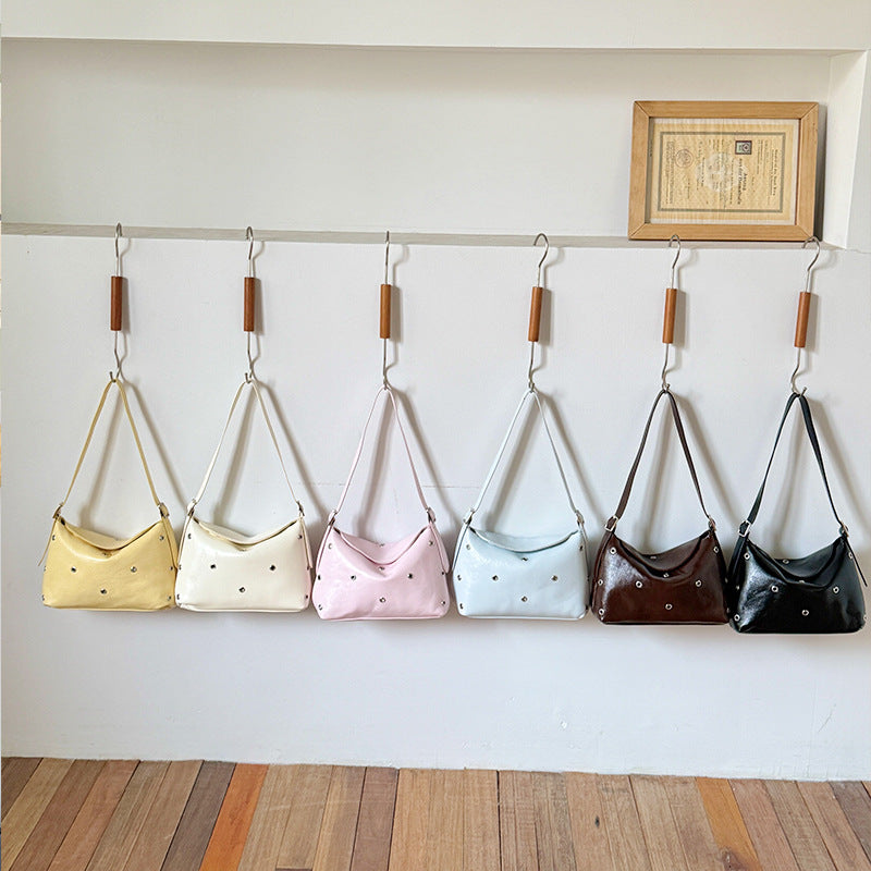 Women's Niche Rivet Underarm Retro Soft Leather Bags