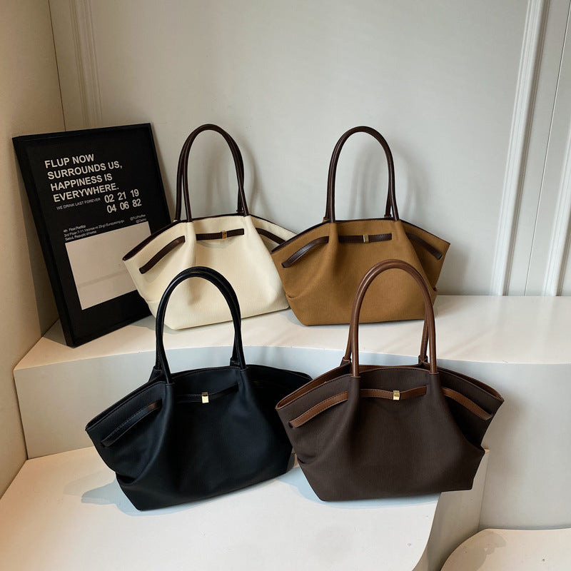 Female Frosted Stylish Textured High Grade Veet Commuting Idle Style Bags