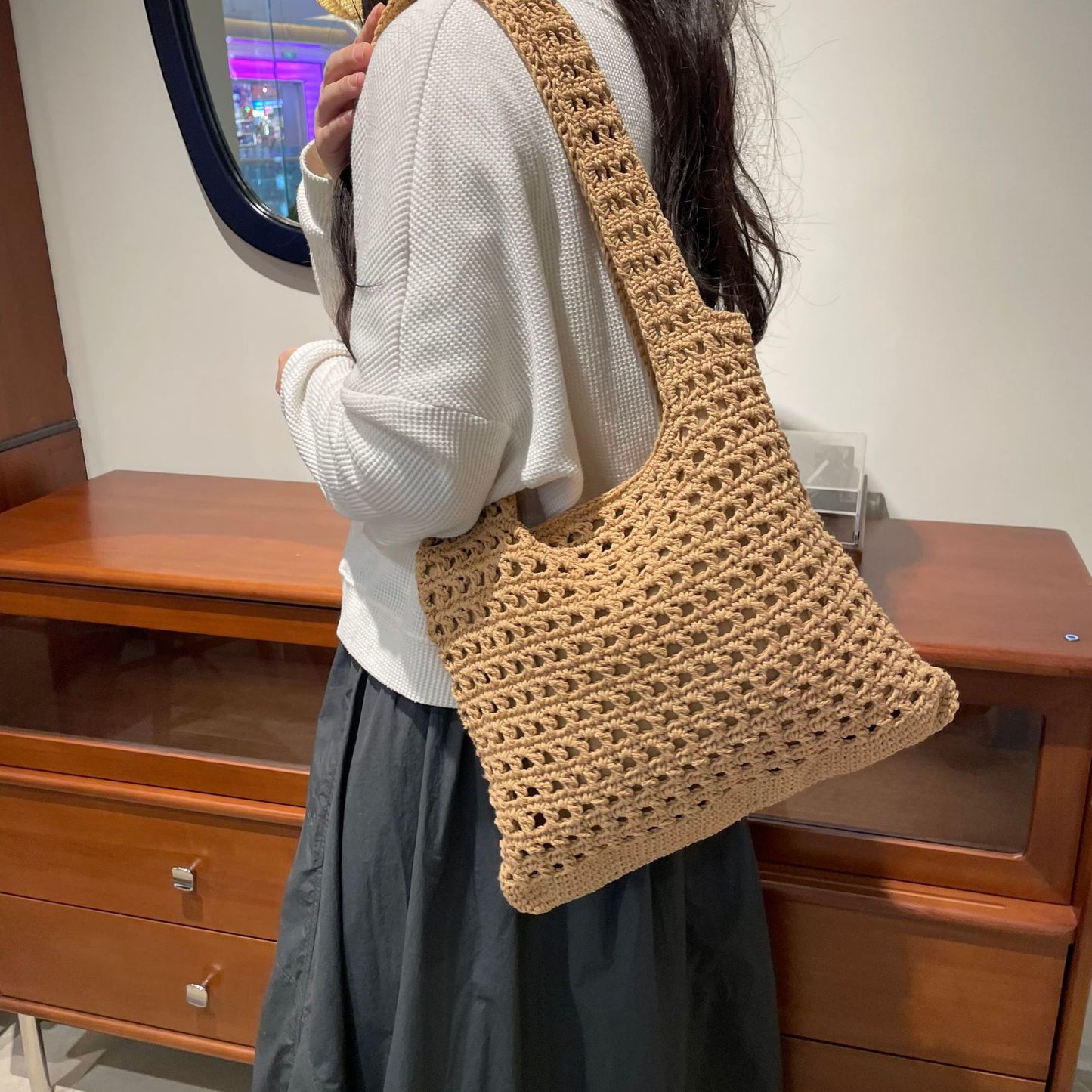 Women's Cotton Thread Woven Simple Vacation Style Beach Women's Shoulder Bag