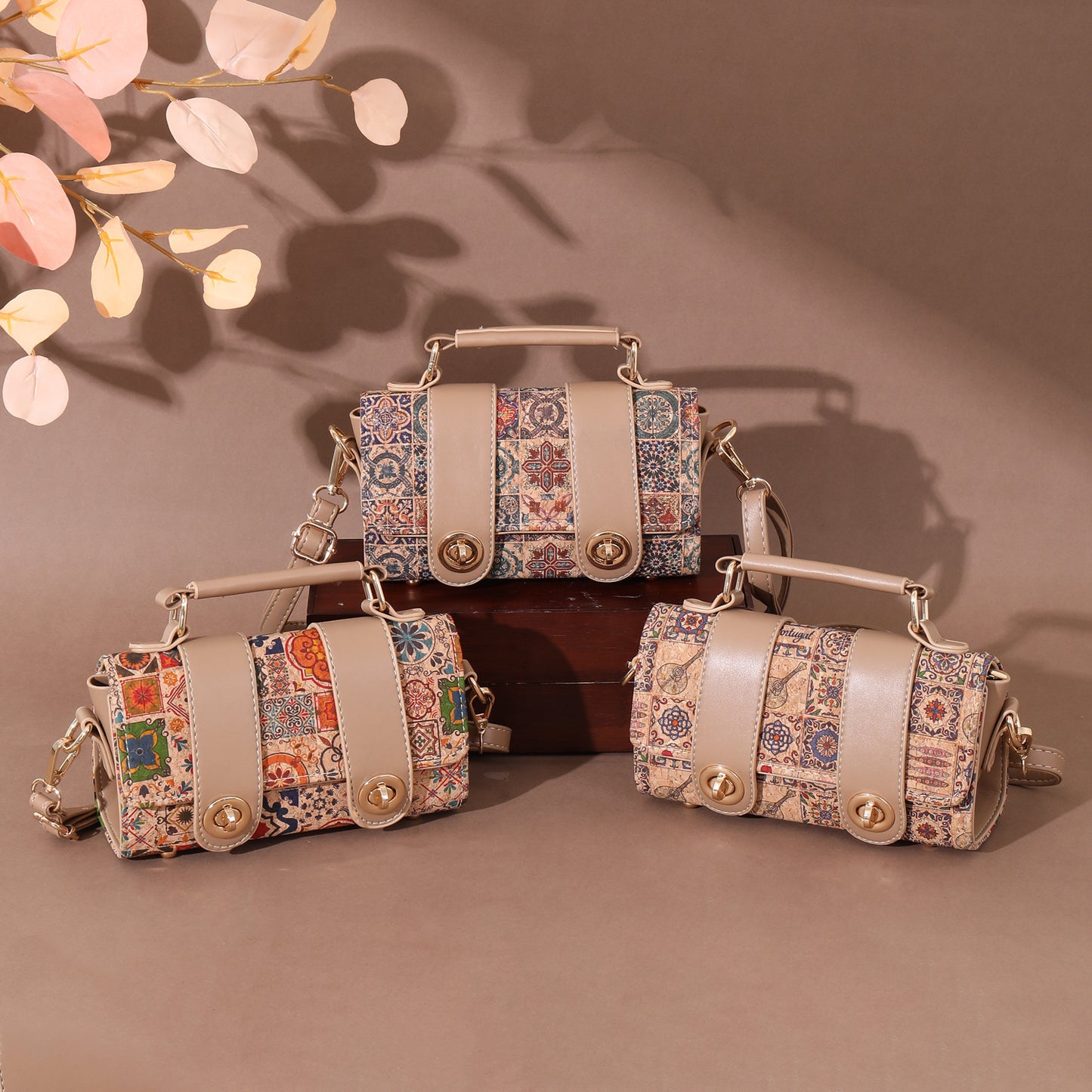 Women's Wooden Outside Cork Tree Leather Exquisite Handbags
