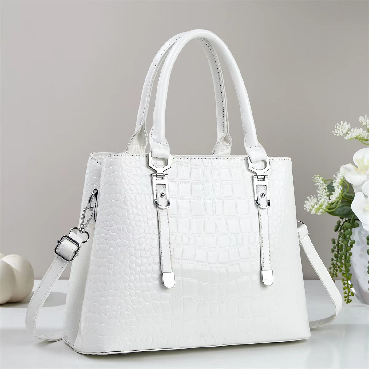 Comfortable Classic Women's Elegant Large Capacity Bags