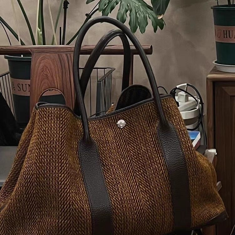 Women's Niche Designer Fashionable Temperament Woolen Big Women's Shoulder Bag