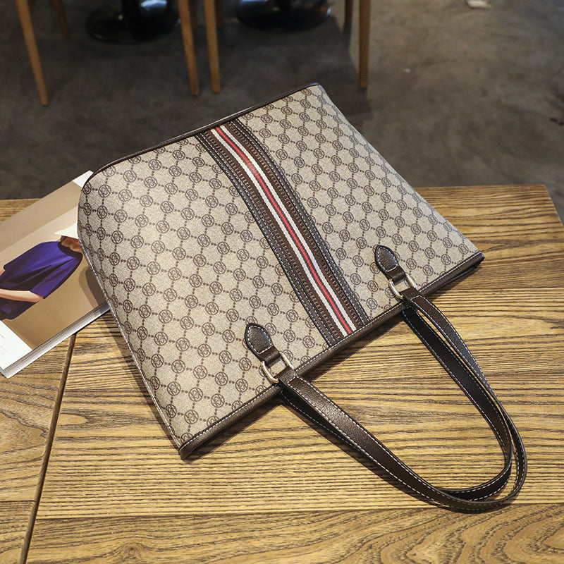 Beautiful Women's Commuter Large Capacity Underarm Tote Bag