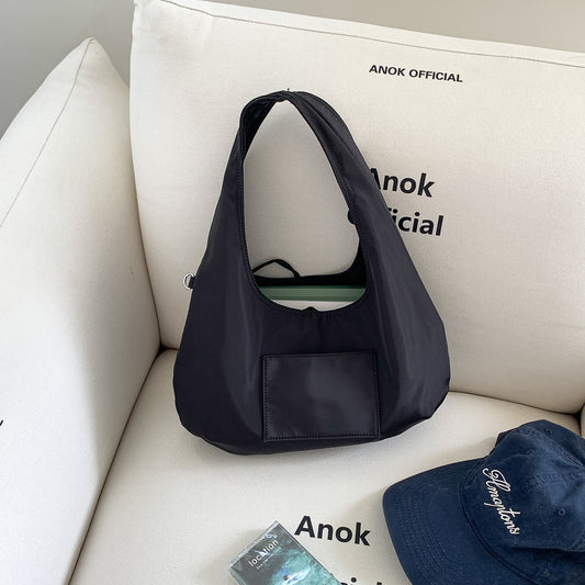 Women's Fashion Solid Color Portable Commuter Cloth Artistic Underarm Bag