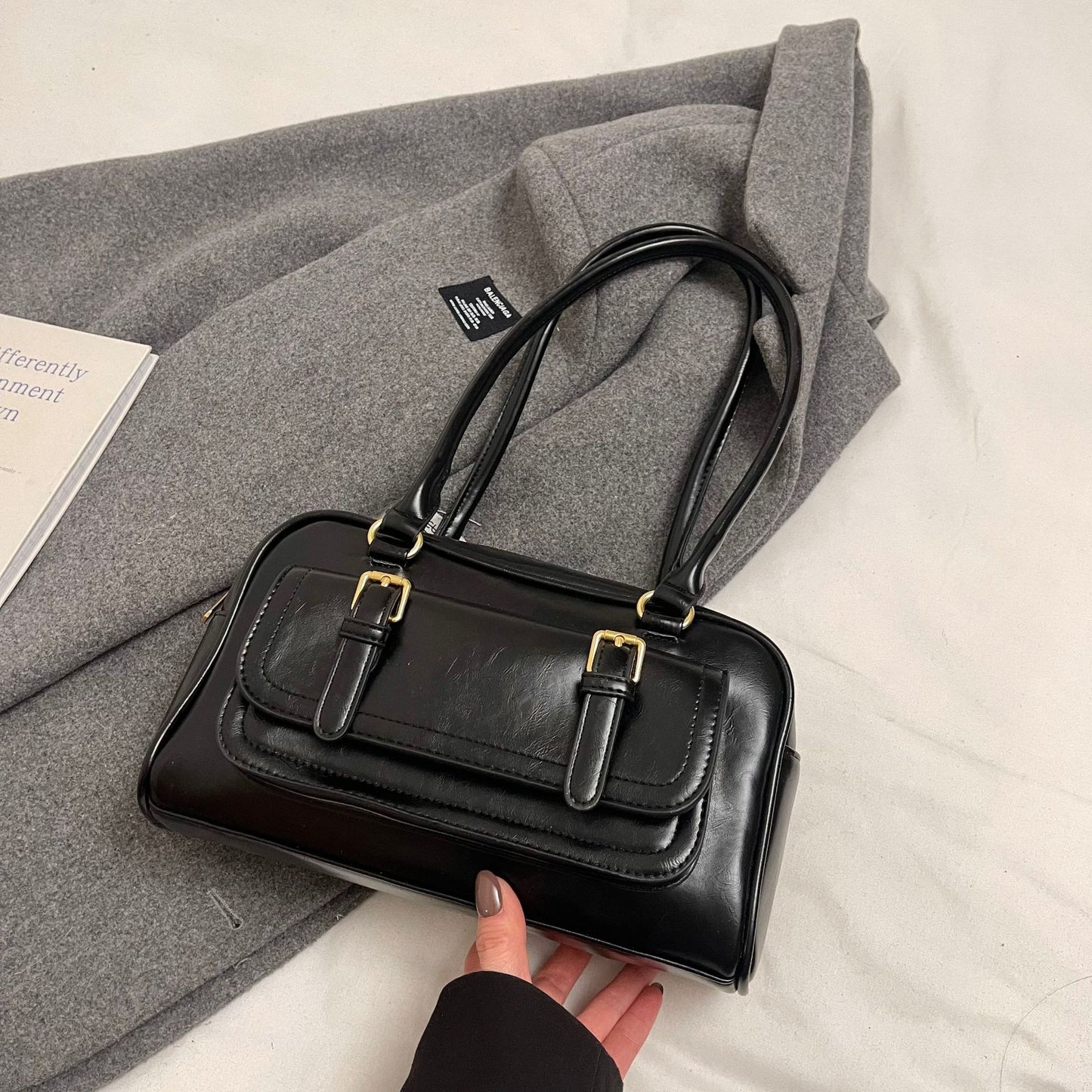 Women's South Style High Sense Pillow Retro Boston Commuter Shoulder Bags