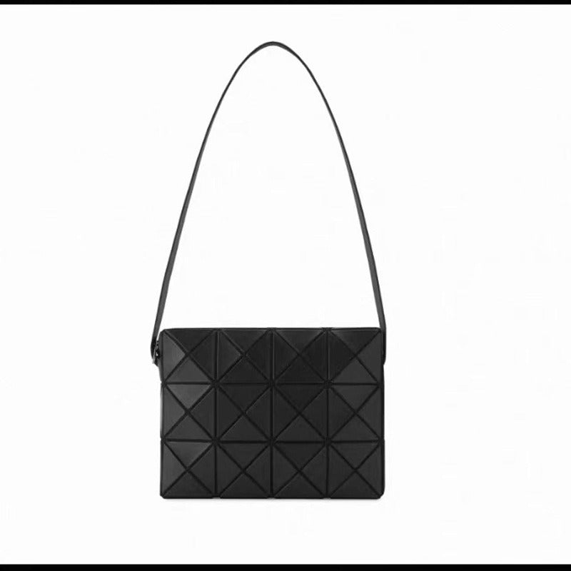 February Large Cupid Box Capacity Geometric Women's Shoulder Bag