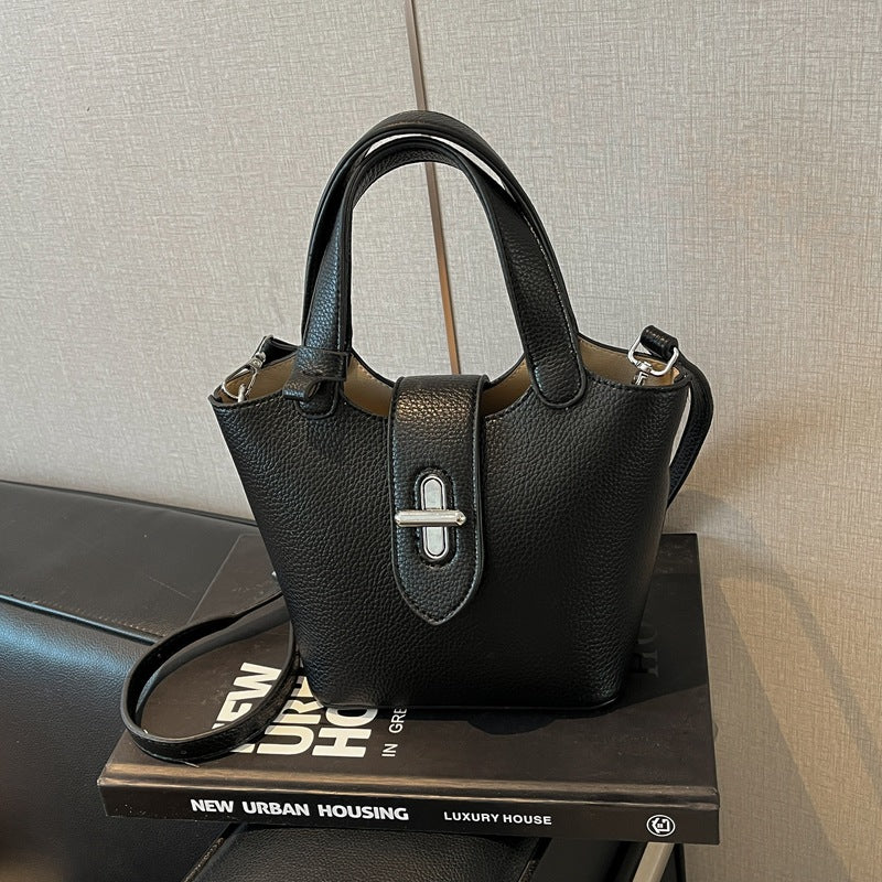 Niche Solid Color Design Advanced Sweet Western Style Trendy Bucket Bag