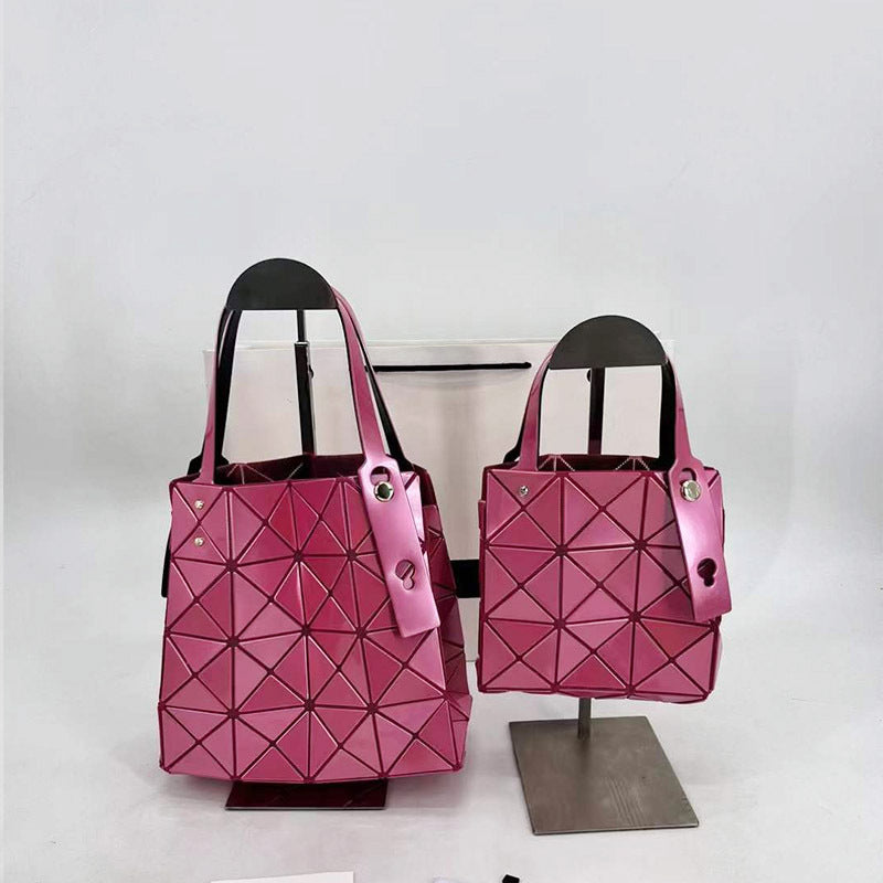 Women's Original Classic Frosted Geometric Diamond Pattern Tote Bags