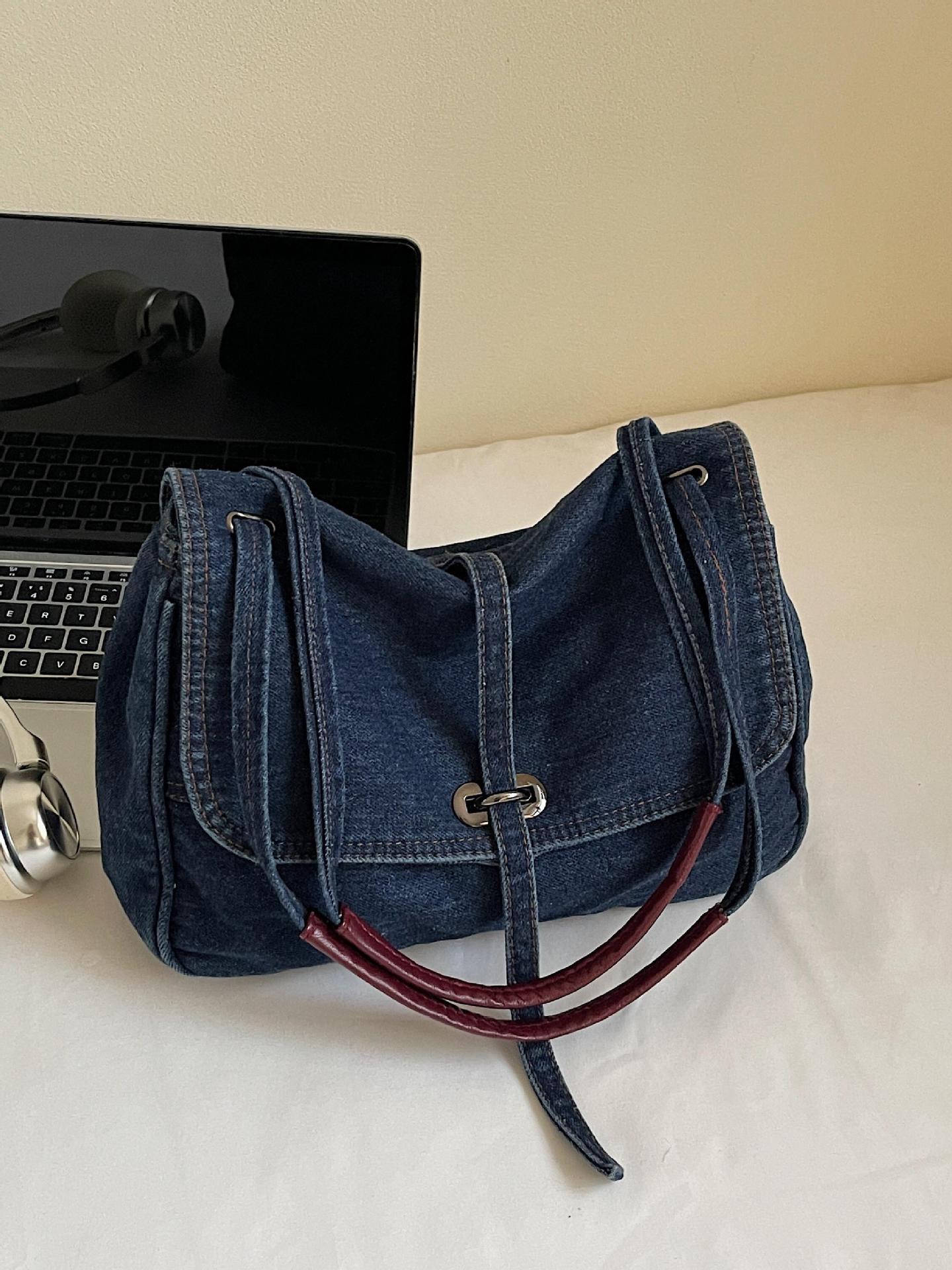 Women's Retro Denim Large Capacity Leisure Commute Tote Bag