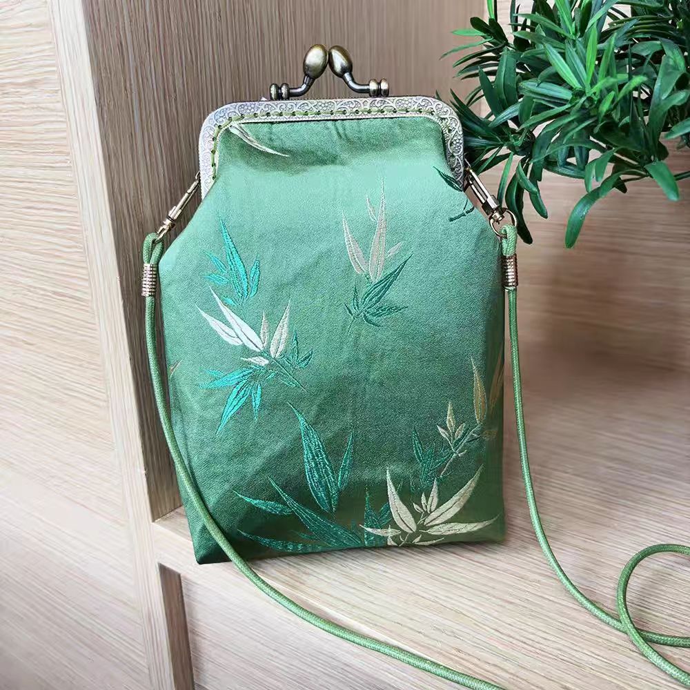 Women's Handmade Chinese Style Cheongsam Skirt Vintage Change Frame Purses