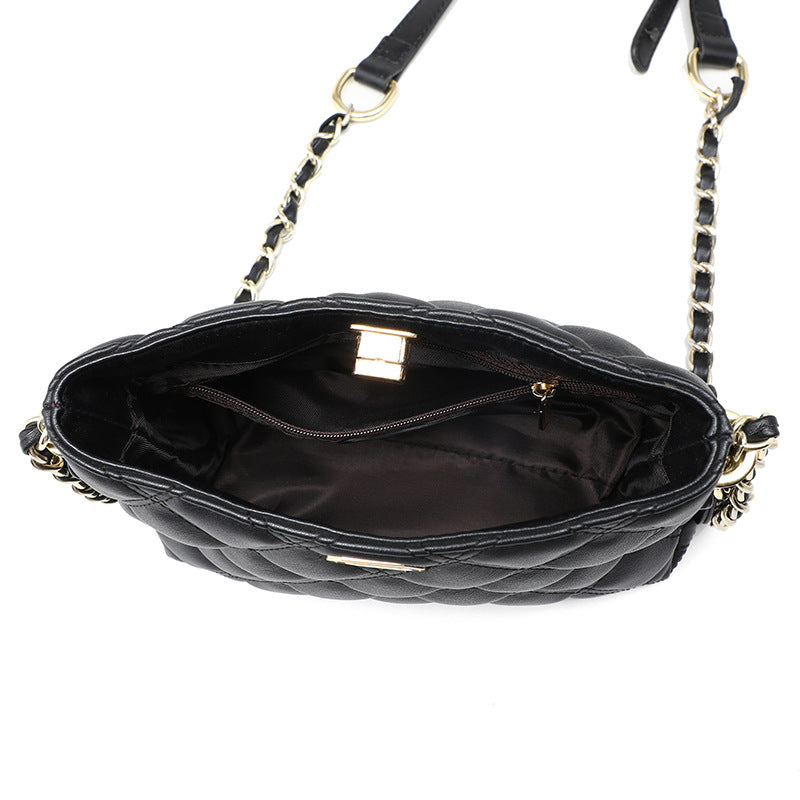 Durable Cool Women's Leather Chain Underarm Women's Messenger Bag
