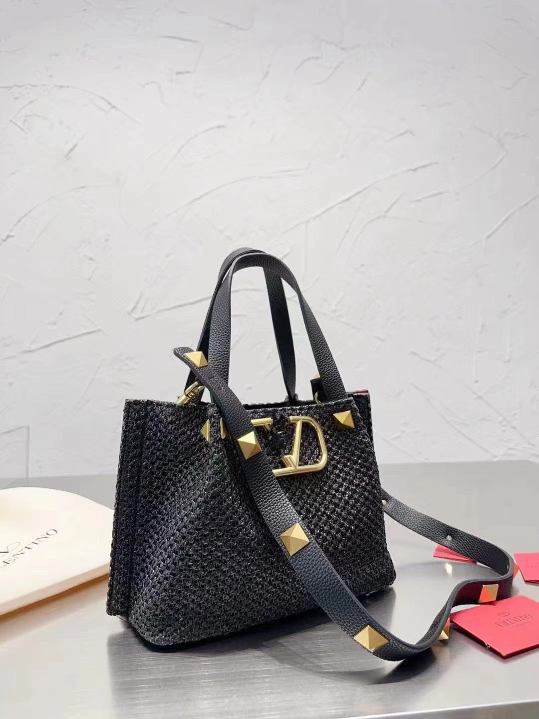 Women's Raffia Woven Portable Holiday Leisure Beach Bags
